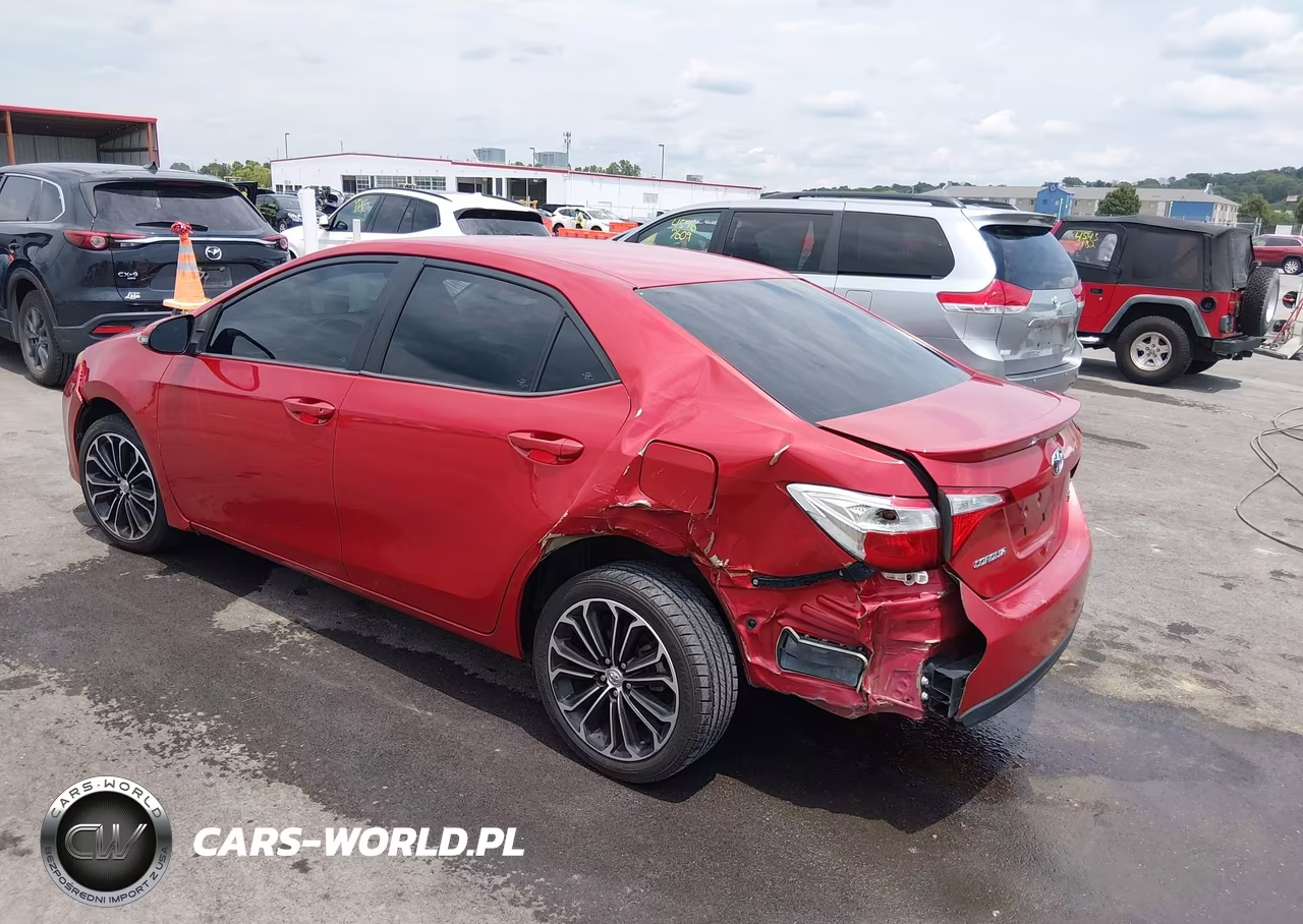 2015 Toyota Corolla S Plus VIN:5YFBURHE4FP262989 - 3