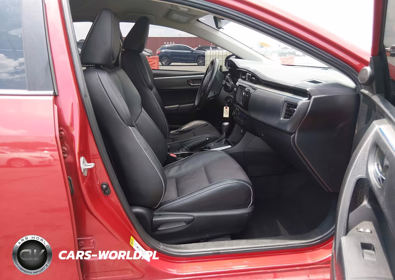 2015 Toyota Corolla S Plus VIN:5YFBURHE4FP262989 - 5