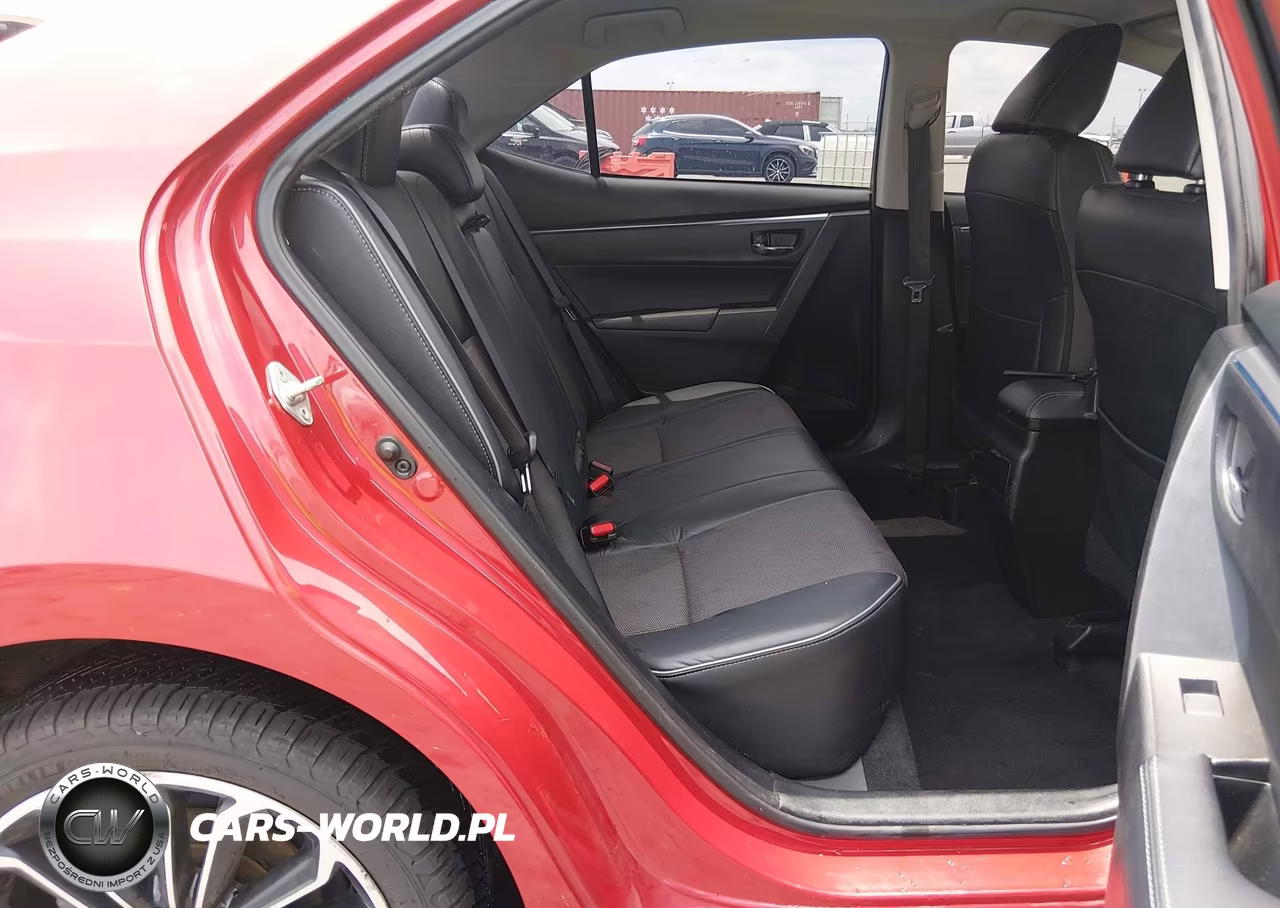 2015 Toyota Corolla S Plus VIN:5YFBURHE4FP262989 - 8