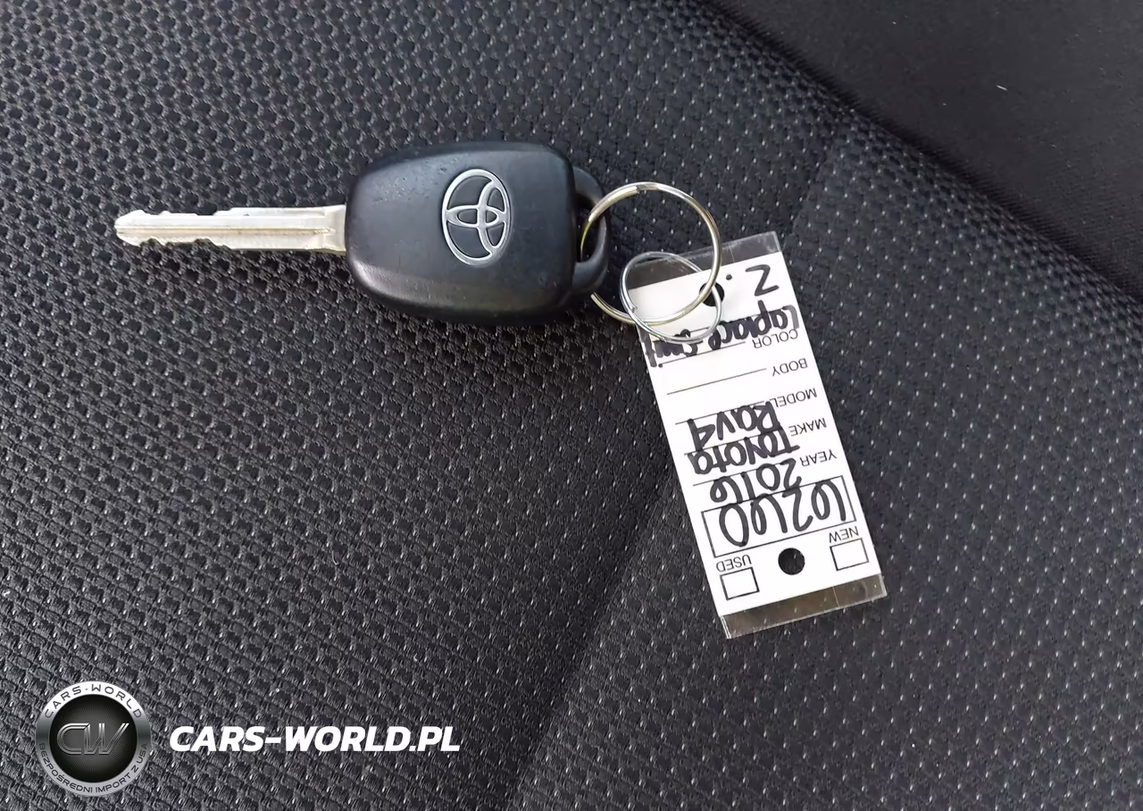 2016 Toyota Rav4 Xle VIN:2T3WFREV9GW271162 - 11