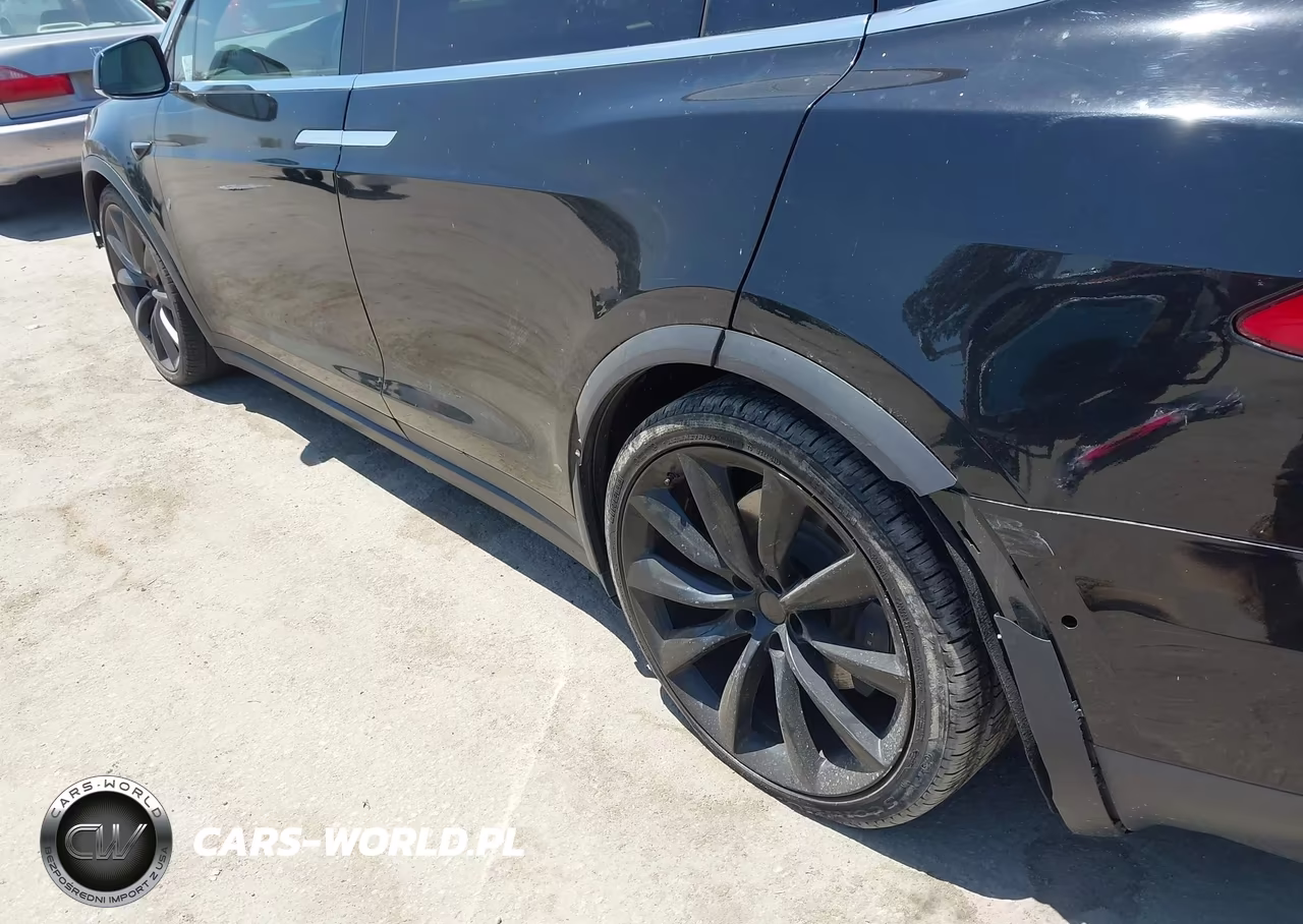 2020 Tesla Model X Long Range Dual Motor All-Wheel Drive-Long Range Plus Dual Motor All-Wheel Drive VIN:5YJXCBE26LF217991 - 6