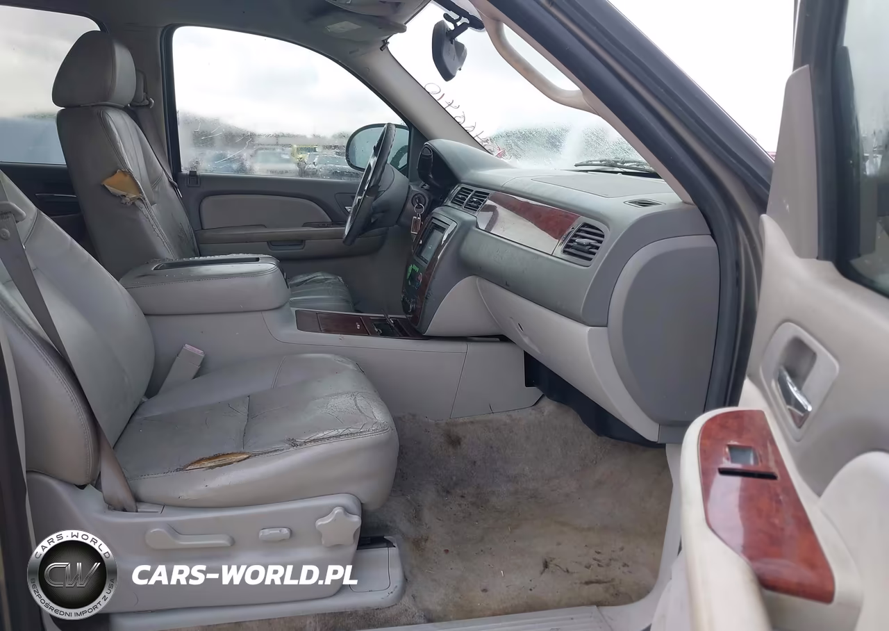 2009 Chevrolet Suburban 1500 Lt2 VIN:1GNFC26J59R212535 - 5