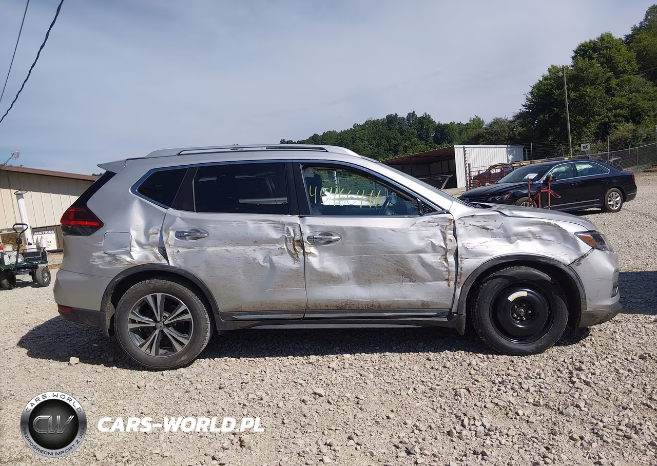 2017 Nissan Rogue Sl VIN:JN8AT2MT3HW151293 - 13