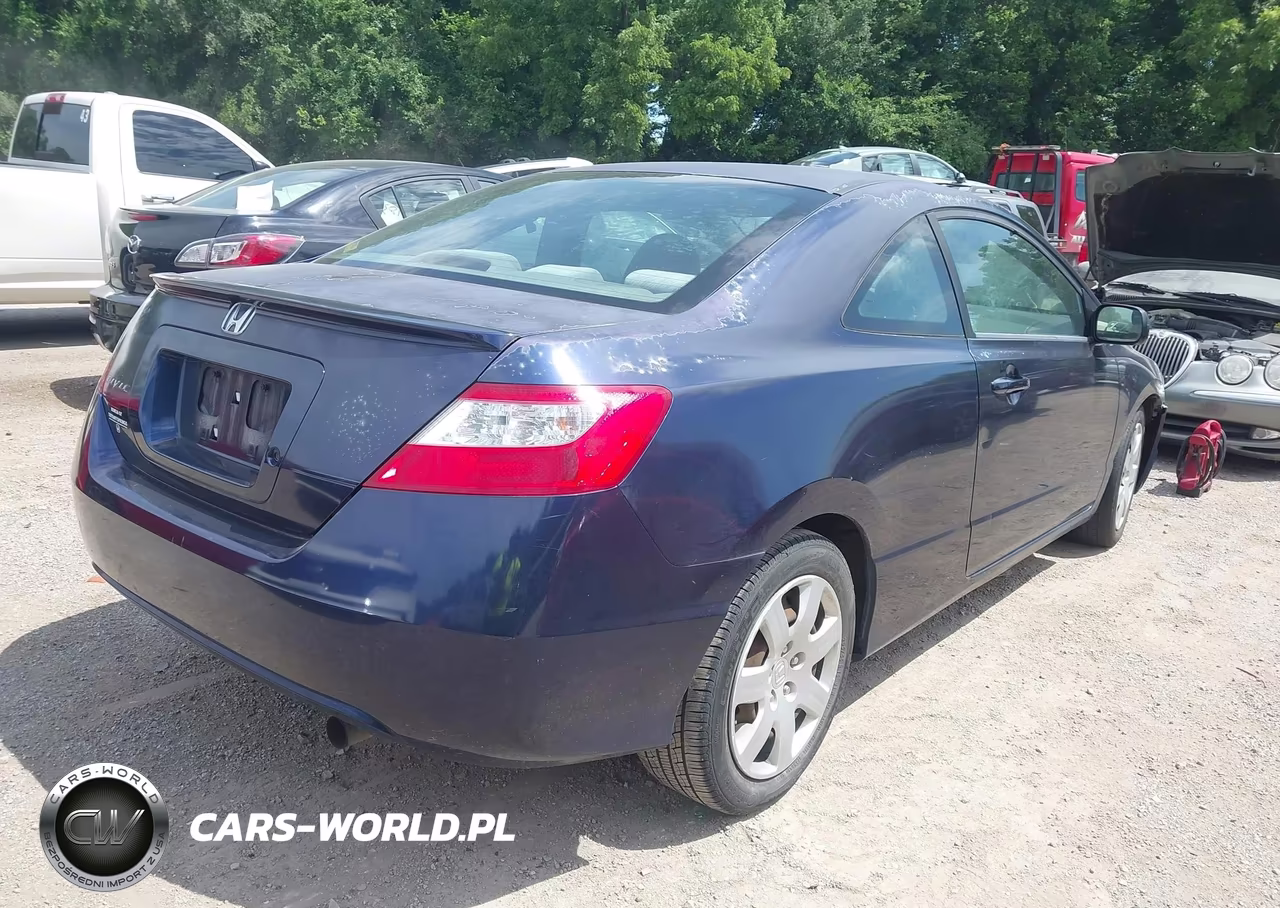 2008 Honda Civic Lx VIN:2HGFG12688H559169 - 4