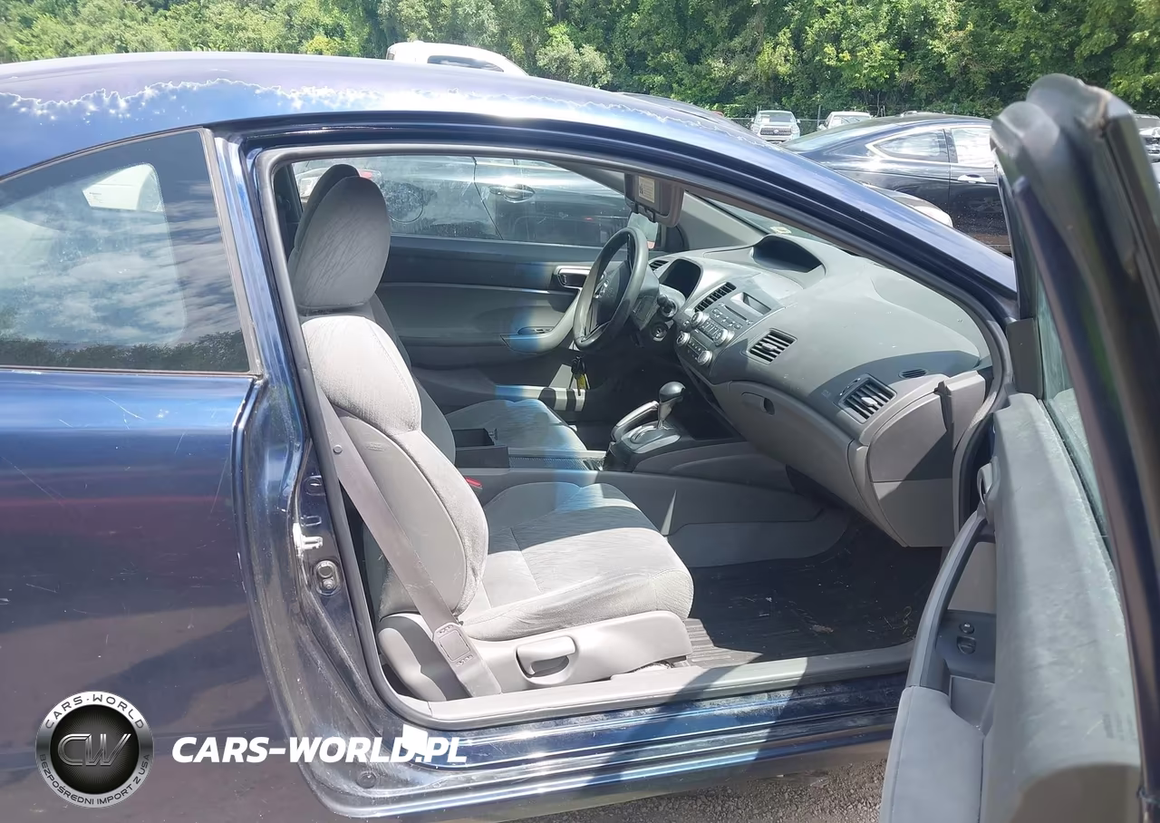 2008 Honda Civic Lx VIN:2HGFG12688H559169 - 5
