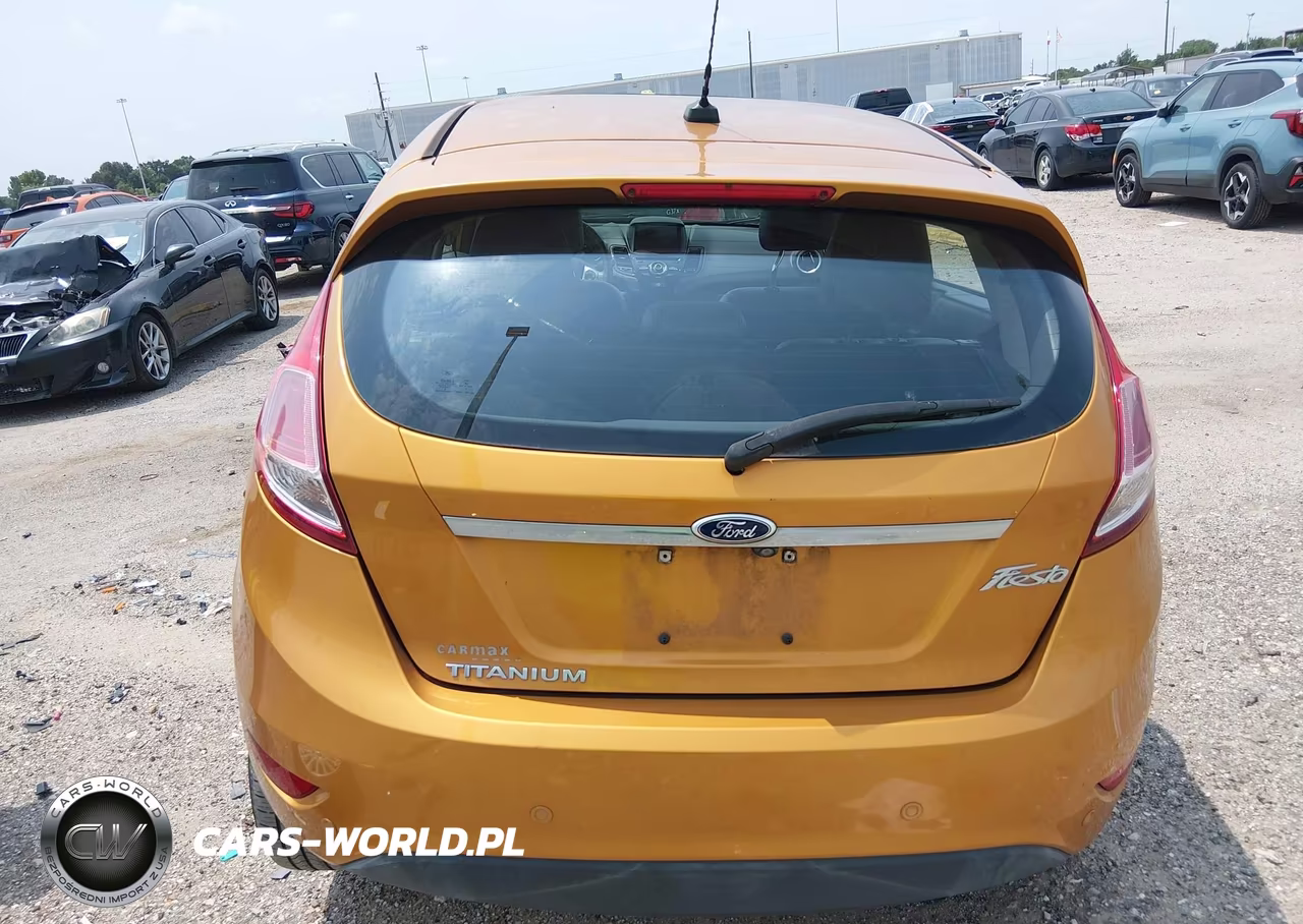 2016 Ford Fiesta Titanium VIN:3FADP4FJ2GM163489 - 17