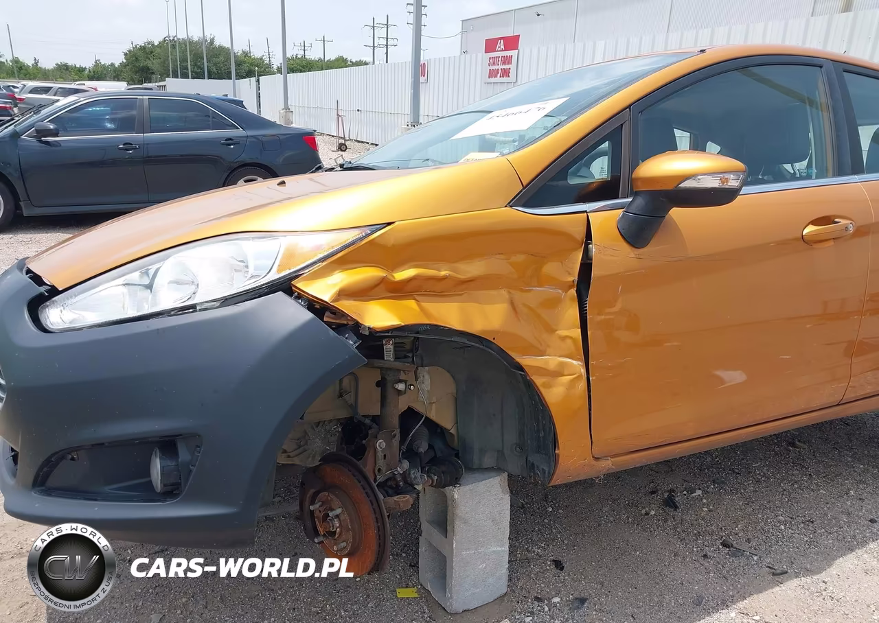 2016 Ford Fiesta Titanium VIN:3FADP4FJ2GM163489 - 6