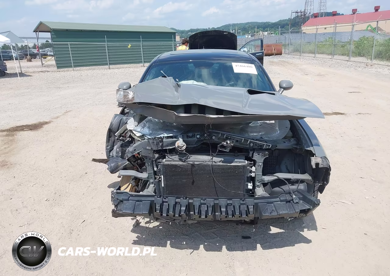 2018 Dodge Challenger Gt Awd VIN:2C3CDZGG2JH209685 - 13