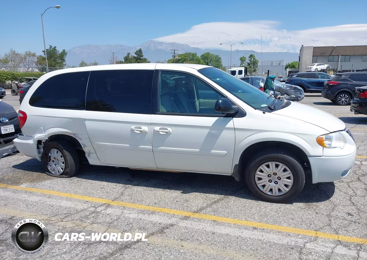 2006 Chrysler Town & Country Lx VIN:2A4GP44R06R886825 - 14