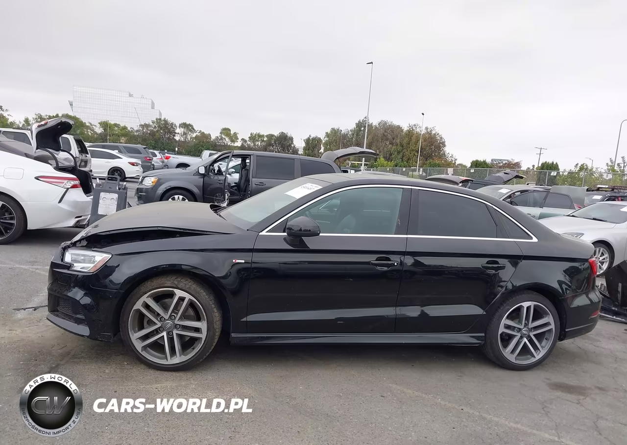 2018 Audi A3 2.0T Premium-2.0T Tech Premium VIN:WAUGUGFF6J1019068 - 14