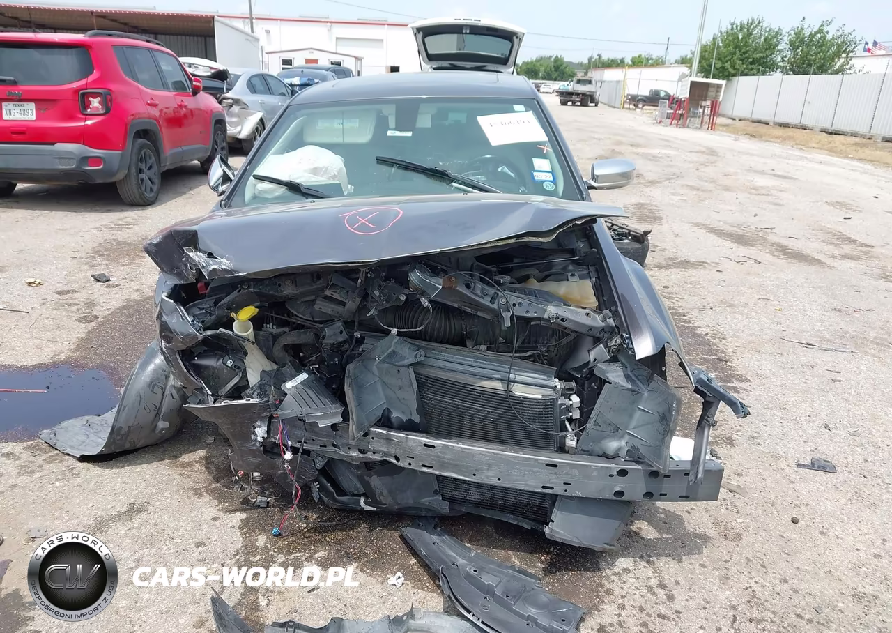 2016 Chrysler 300C VIN:2C3CCAEG2GH324495 - 12