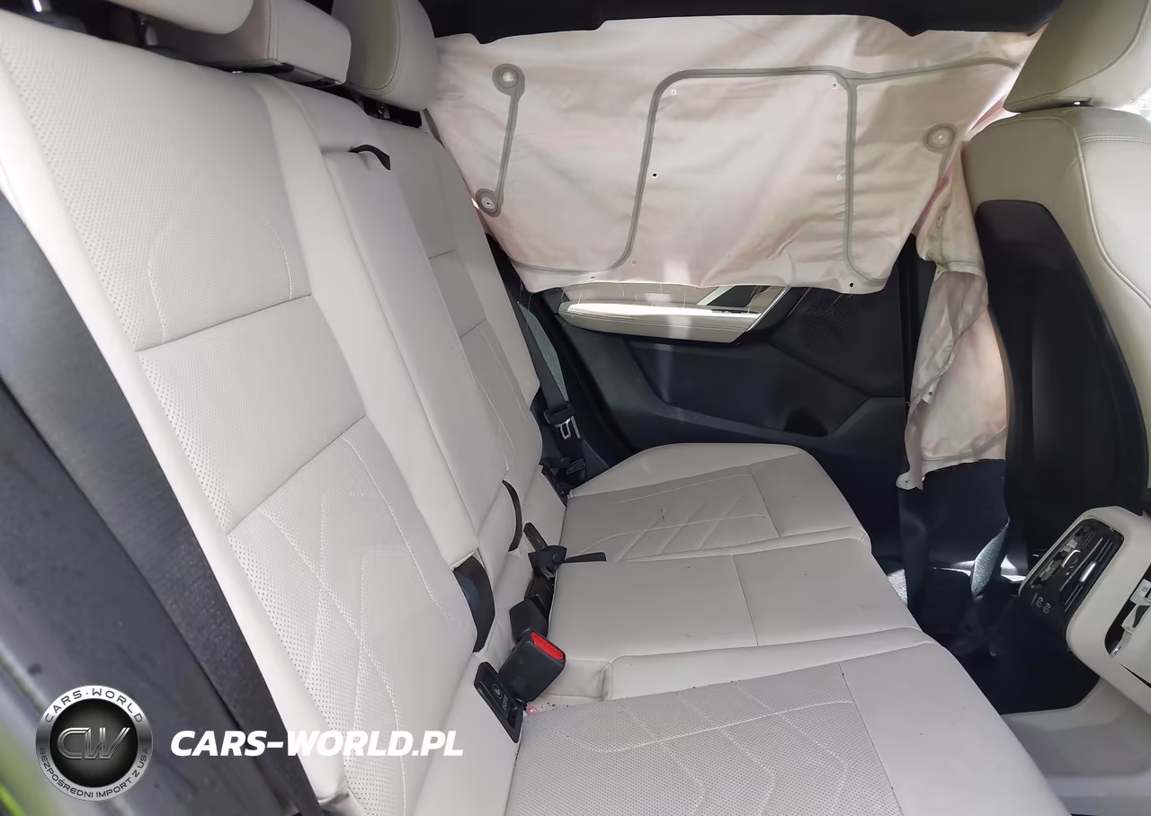 2025 BMW X2 xDrive28I VIN:WBX63GM05S5128425 - 8