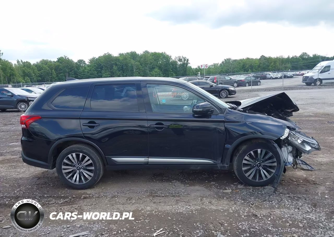 2020 Mitsubishi Outlander Es 2.4 S-Awc-Le 2.4 S-Awc-Se 2.4 S-Awc-Sel 2.4 S-Awc-Sp 2.4 S-Awc VIN:JA4AZ3A35LZ045031 - 13