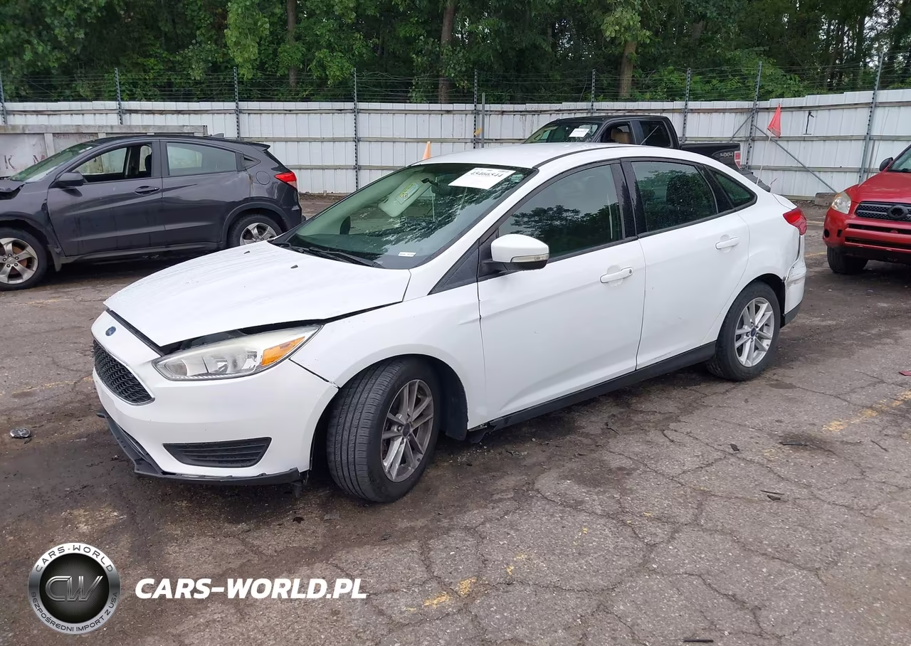 2015 Ford Focus Se VIN:1FADP3F20FL204141 - 2