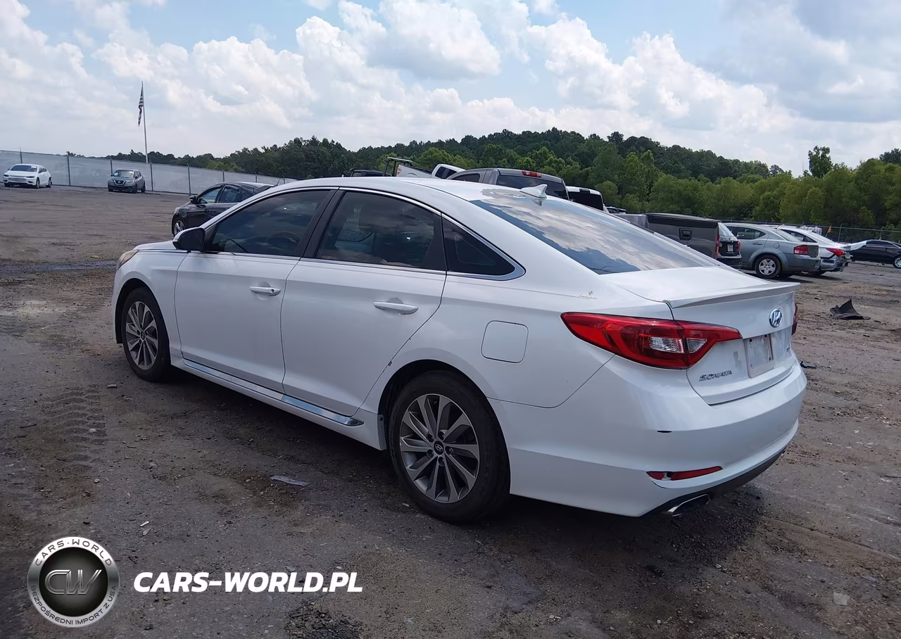 2017 Hyundai Sonata Sport VIN:5NPE34AF6HH471690 - 3