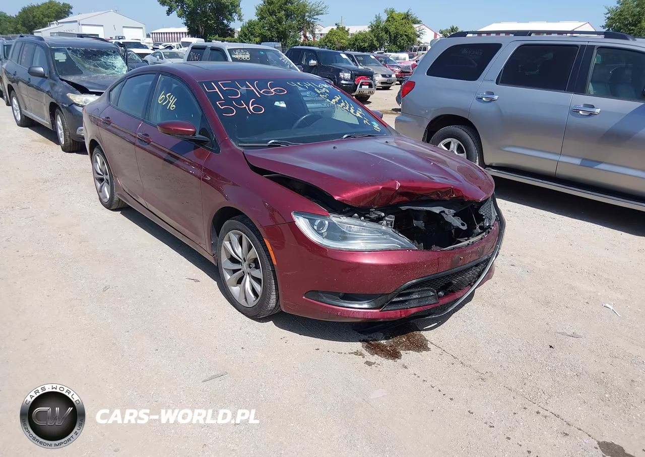 2015 Chrysler 200 S – zdjęcie 1 z 17