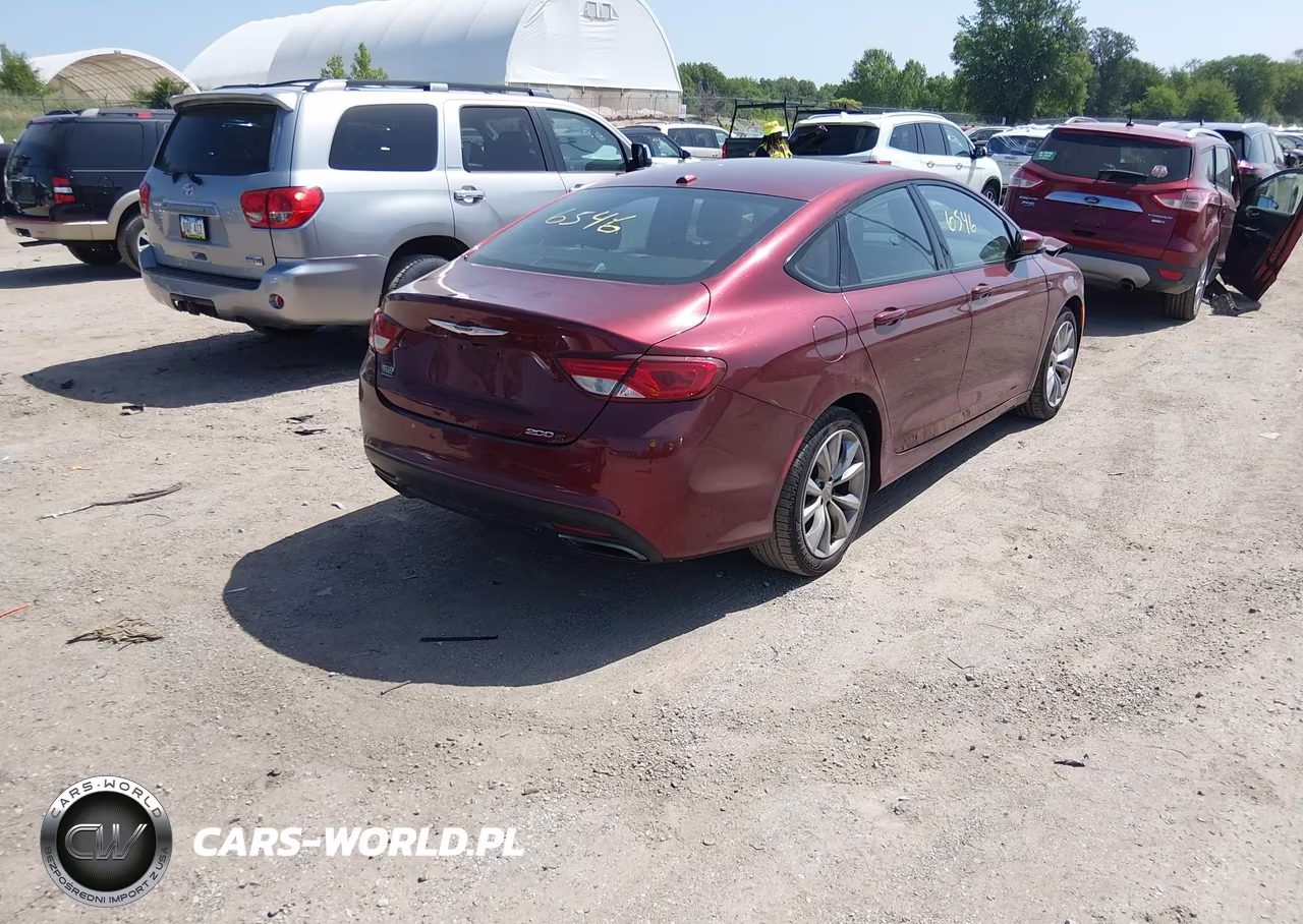 2015 Chrysler 200 S VIN:1C3CCCBB7FN749155 - 4