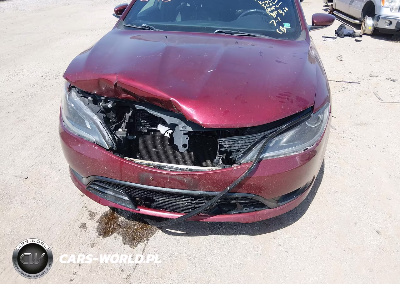 2015 Chrysler 200 S VIN:1C3CCCBB7FN749155 - 6