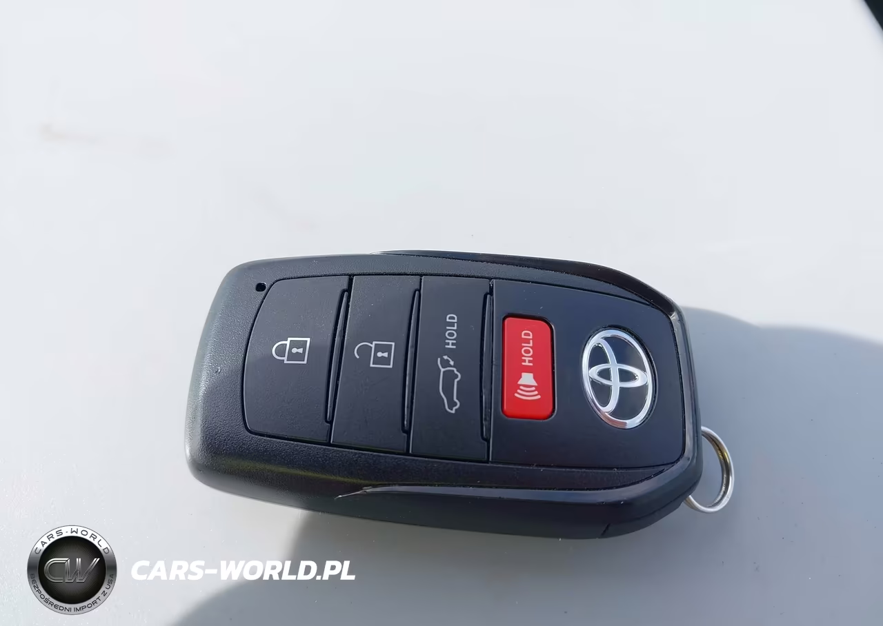 2025 Toyota Highlander VIN:5TDAAAB54SS097591 - 11