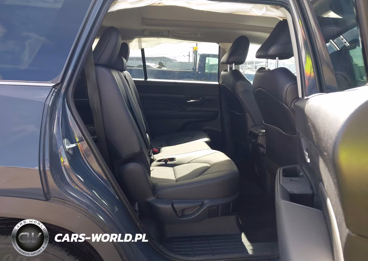 2025 Toyota Highlander VIN:5TDAAAB54SS097591 - 8