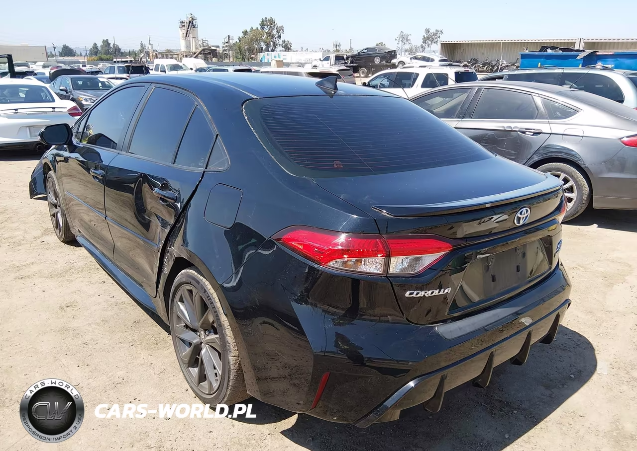 2024 Toyota Corolla Hybrid Se VIN:JTDBCMFE9R3040440 - 3