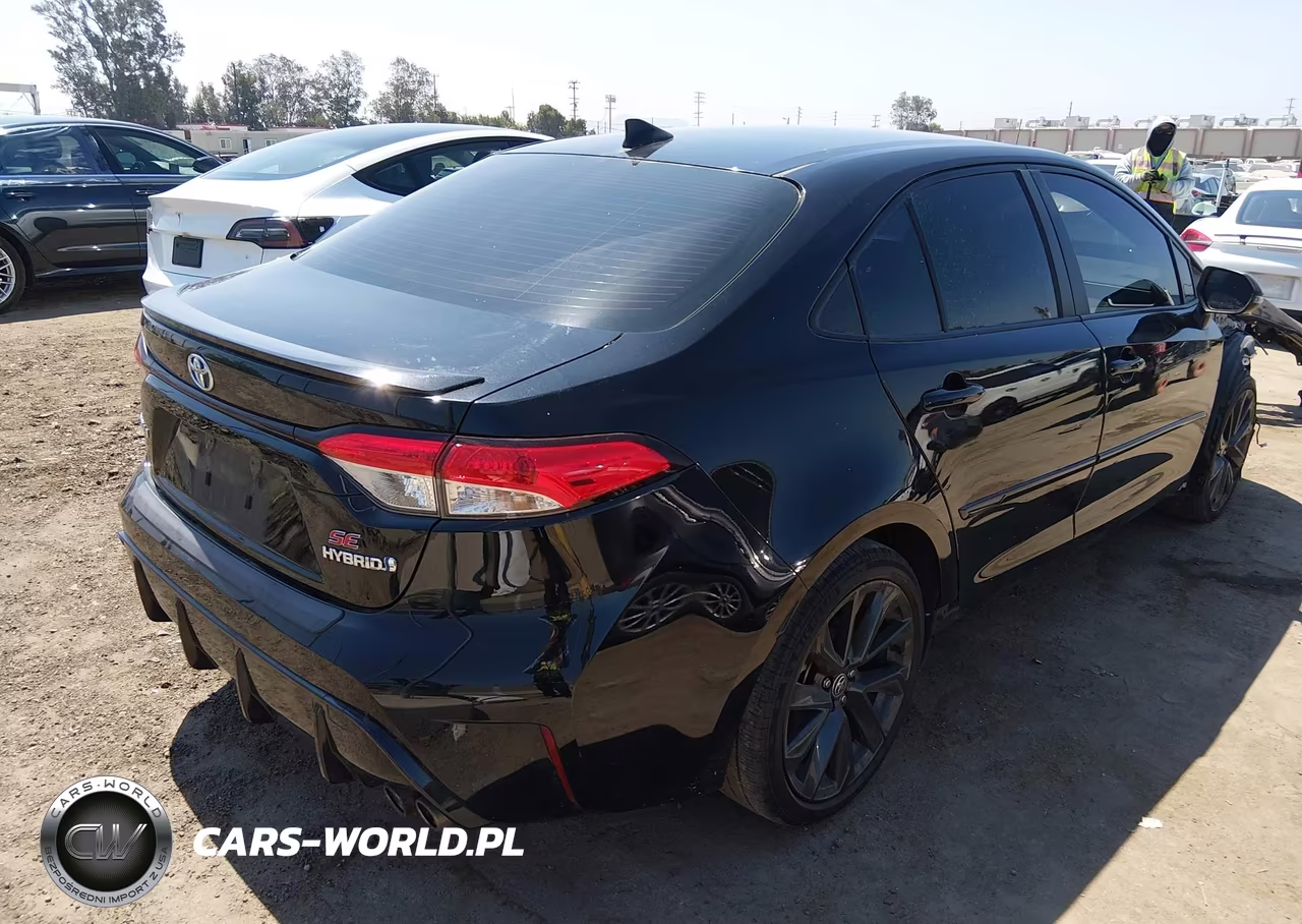 2024 Toyota Corolla Hybrid Se VIN:JTDBCMFE9R3040440 - 4