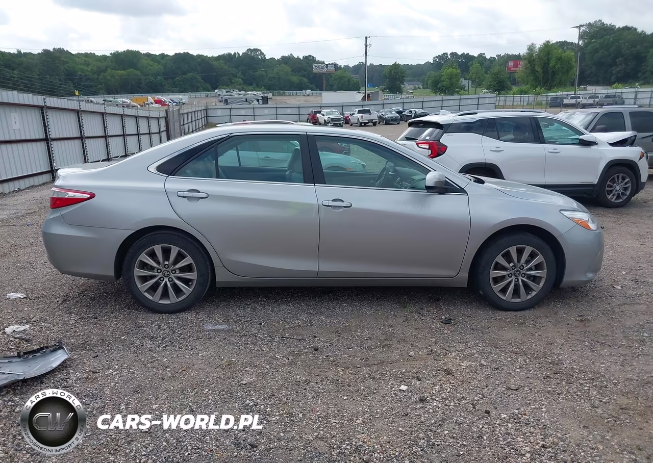 2017 Toyota Camry Xle VIN:4T1BF1FK7HU704153 - 13