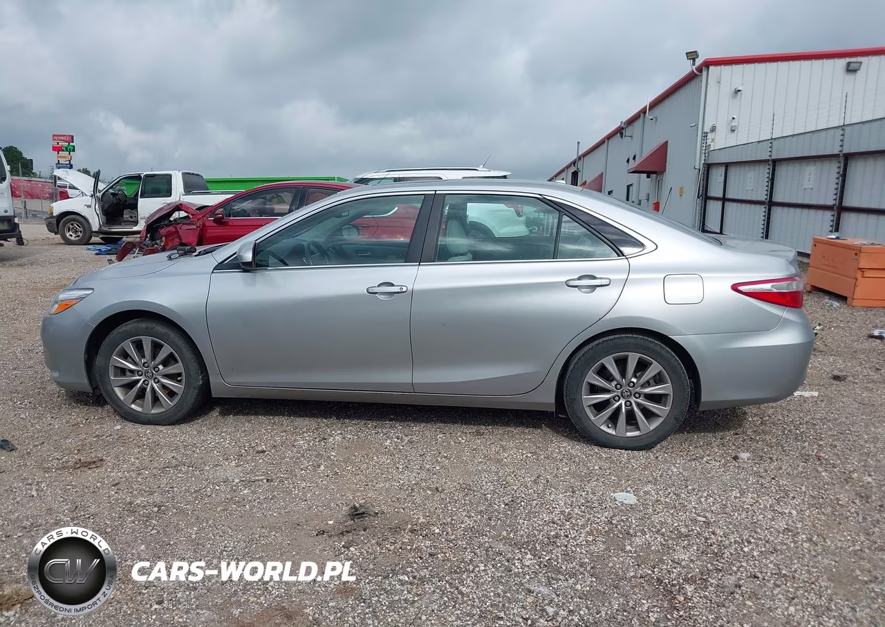 2017 Toyota Camry Xle VIN:4T1BF1FK7HU704153 - 14
