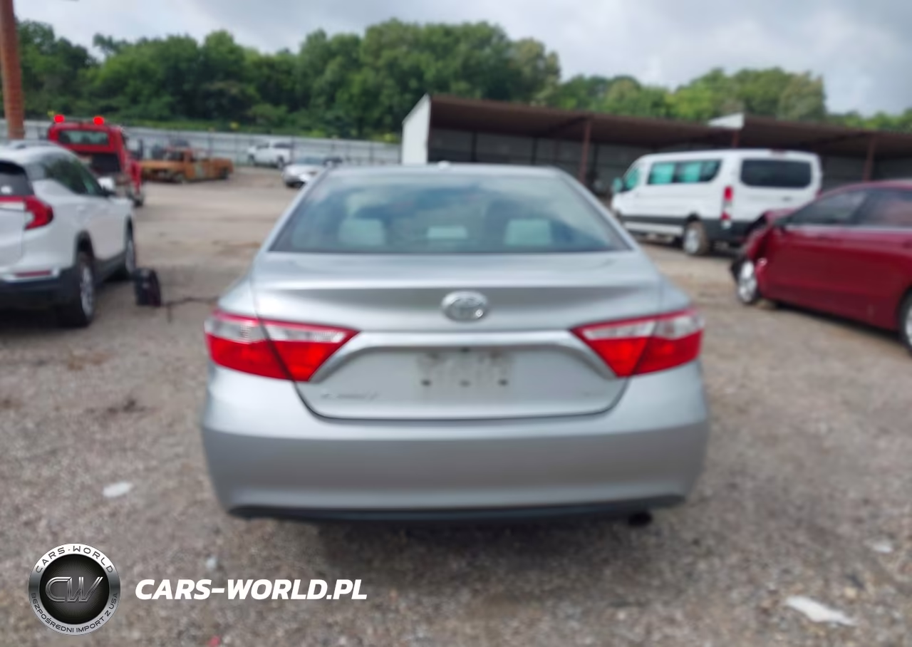 2017 Toyota Camry Xle VIN:4T1BF1FK7HU704153 - 16