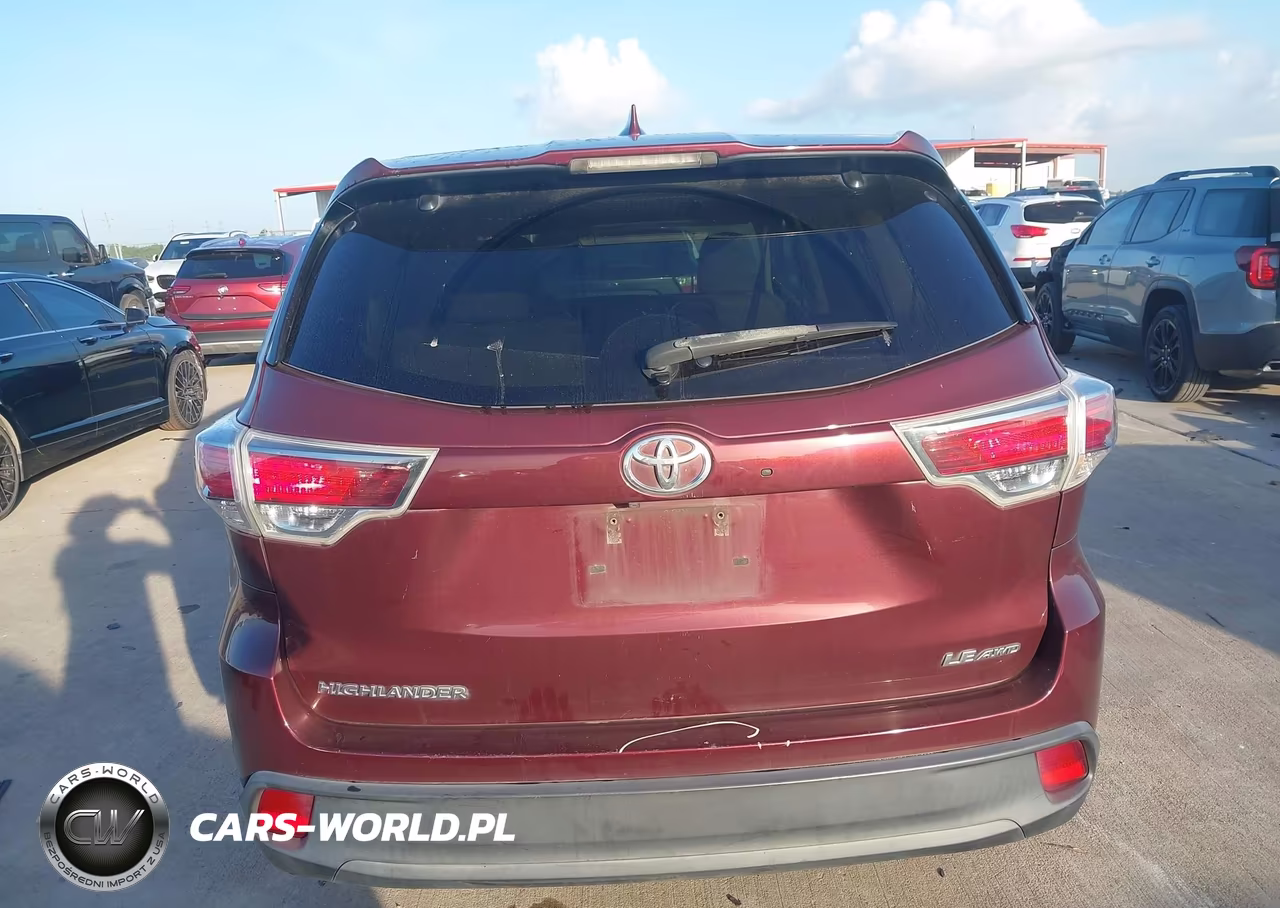 2016 Toyota Highlander Le Plus V6 VIN:5TDBKRFH5GS241449 - 16