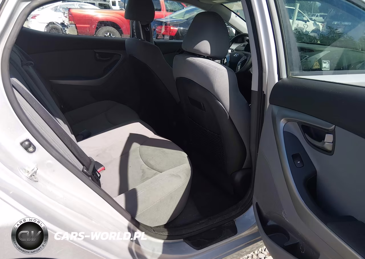 2013 Hyundai Elantra Gls VIN:KMHDH4AE8DU992555 - 18