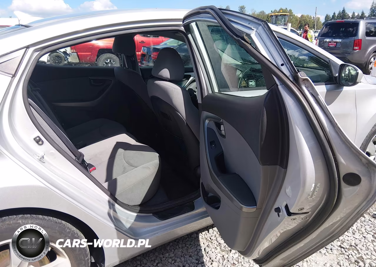 2013 Hyundai Elantra Gls VIN:KMHDH4AE8DU992555 - 8