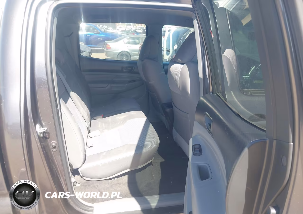 2015 Toyota Tacoma Prerunner V6 VIN:3TMKU4HN0FM044638 - 8