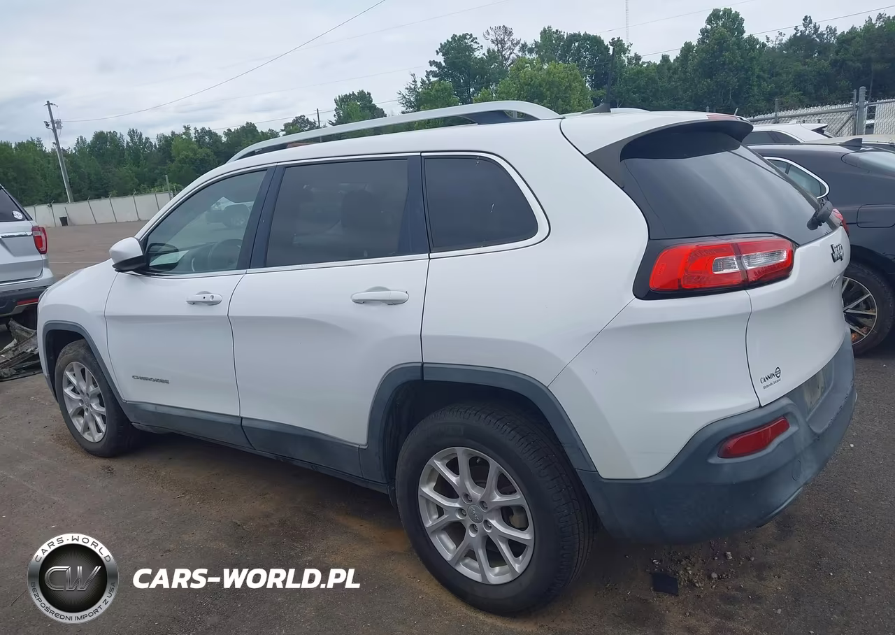 2018 Jeep Cherokee Latitude Plus Fwd VIN:1C4PJLLBOJD538413 - 14