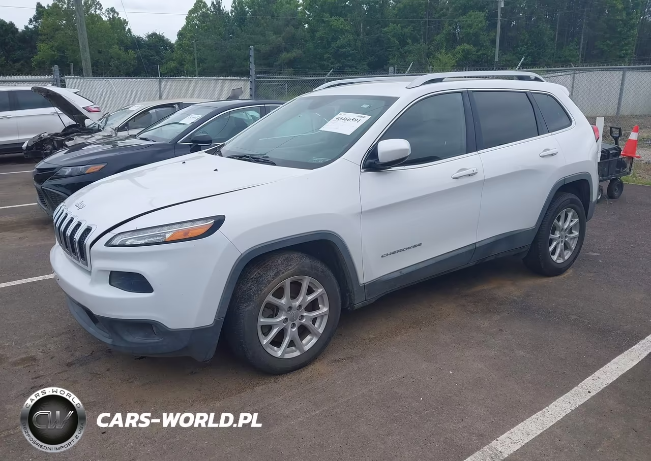 2018 Jeep Cherokee Latitude Plus Fwd VIN:1C4PJLLBOJD538413 - 2