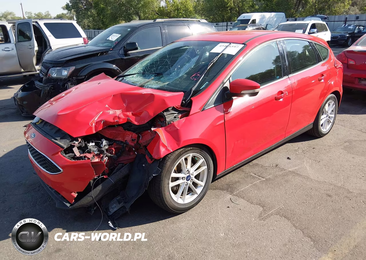 2016 Ford Focus Se VIN:1FADP3K24GL373554 - 2