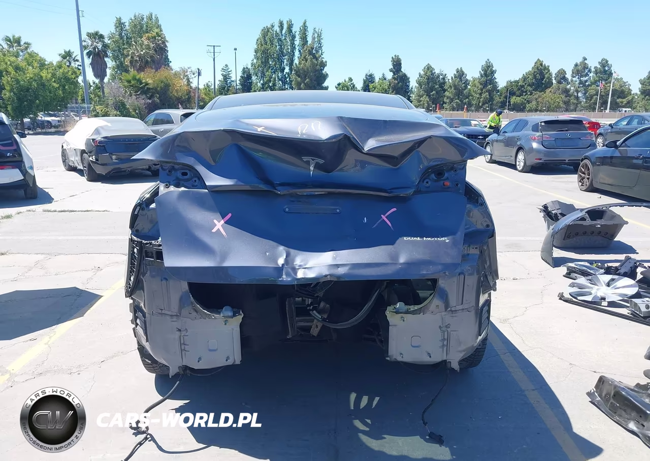 2023 Tesla Model Y Awd-Long Range Dual Motor All-Wheel Drive VIN:7SAYGDEE5PF690093 - 16