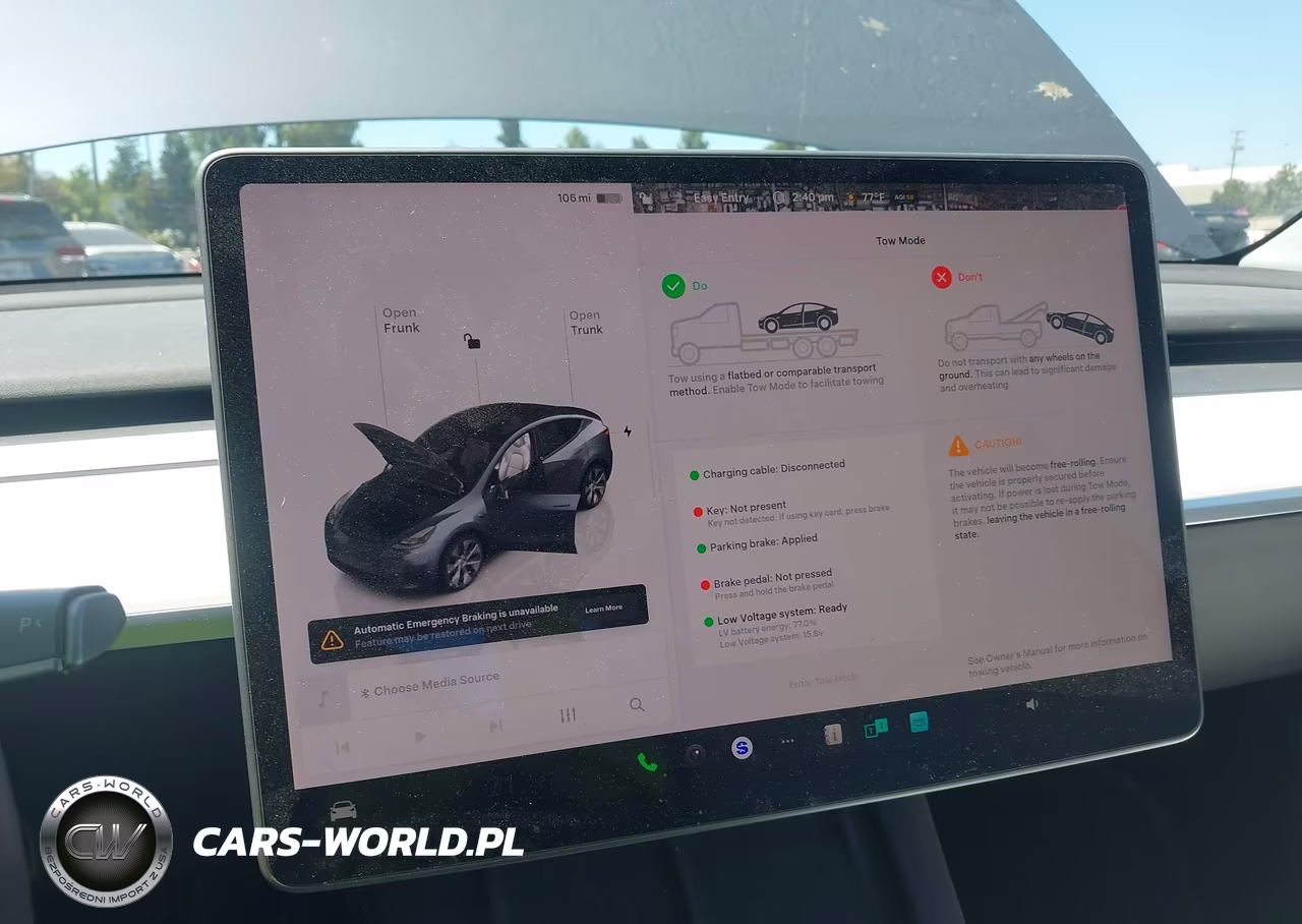 2023 Tesla Model Y Awd-Long Range Dual Motor All-Wheel Drive VIN:7SAYGDEE5PF690093 - 18