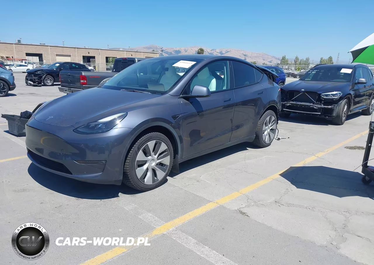 2023 Tesla Model Y Awd-Long Range Dual Motor All-Wheel Drive VIN:7SAYGDEE5PF690093 - 2