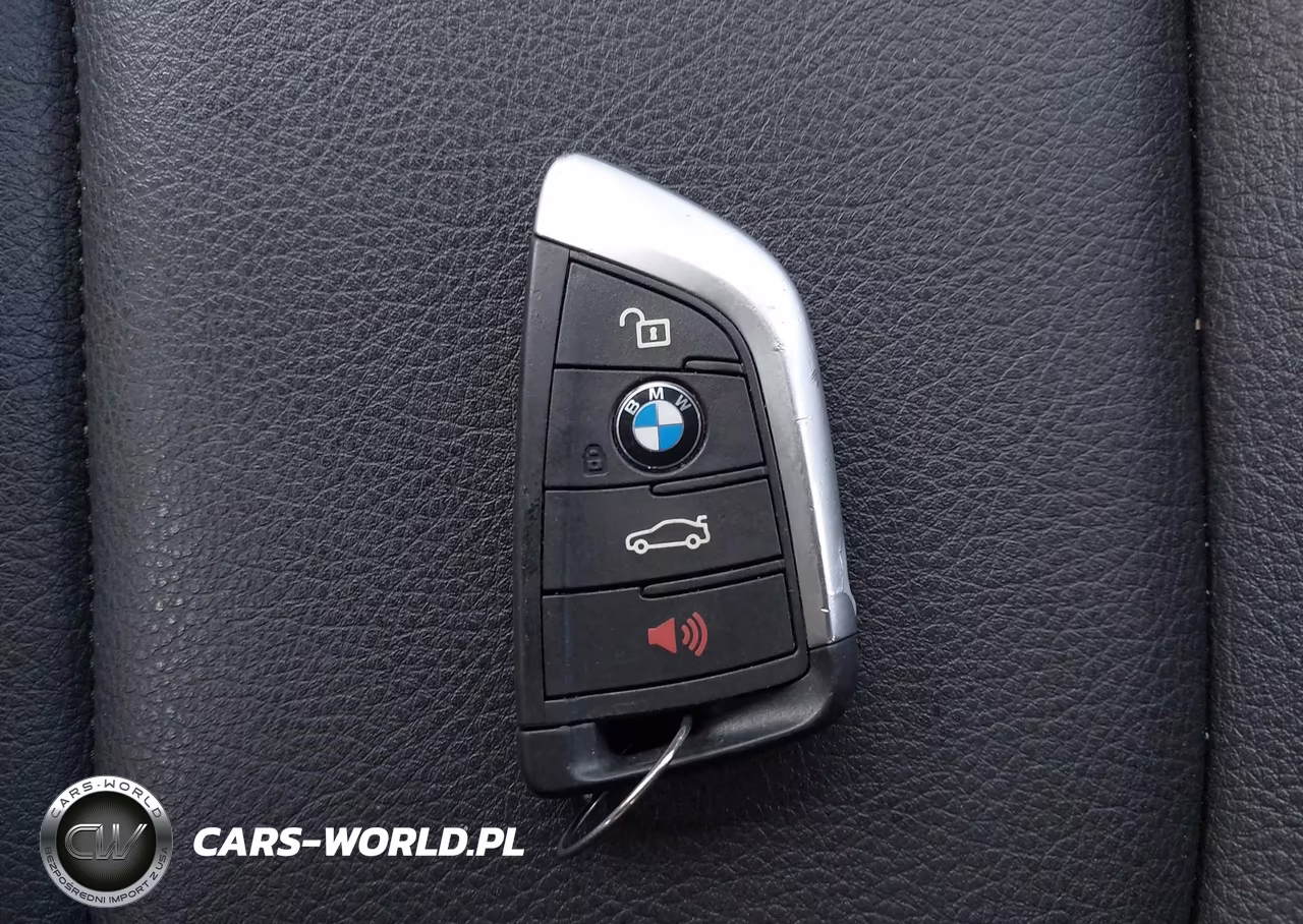 2019 BMW X2 xDrive28I VIN:WBXYJ5C53K5N13028 - 11