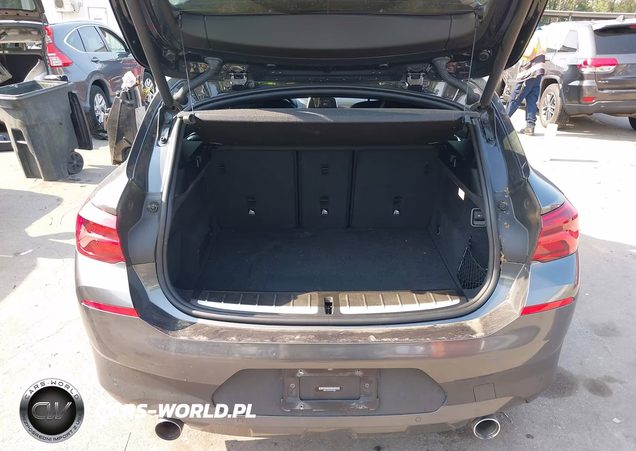 2019 BMW X2 xDrive28I VIN:WBXYJ5C53K5N13028 - 18