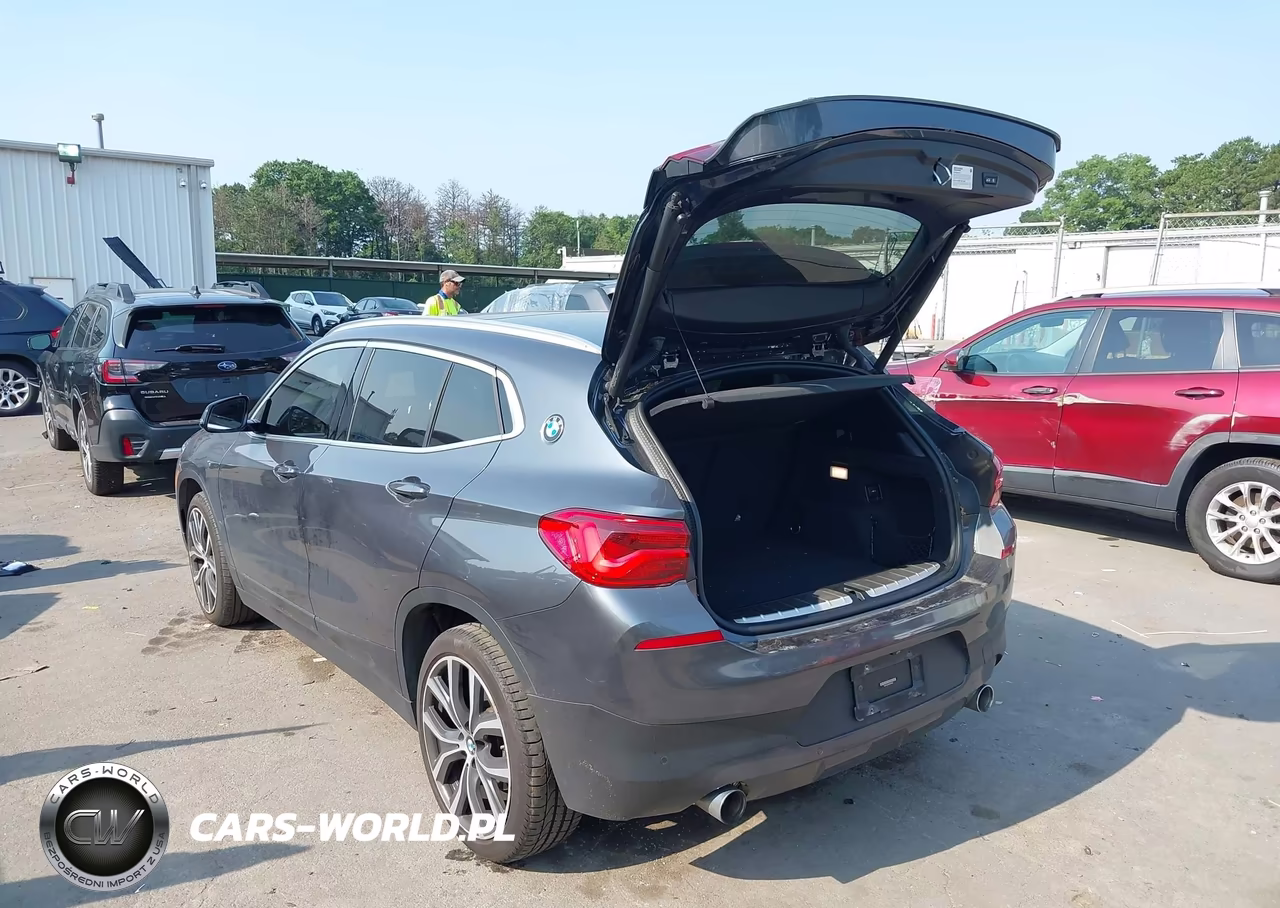 2019 BMW X2 xDrive28I VIN:WBXYJ5C53K5N13028 - 3