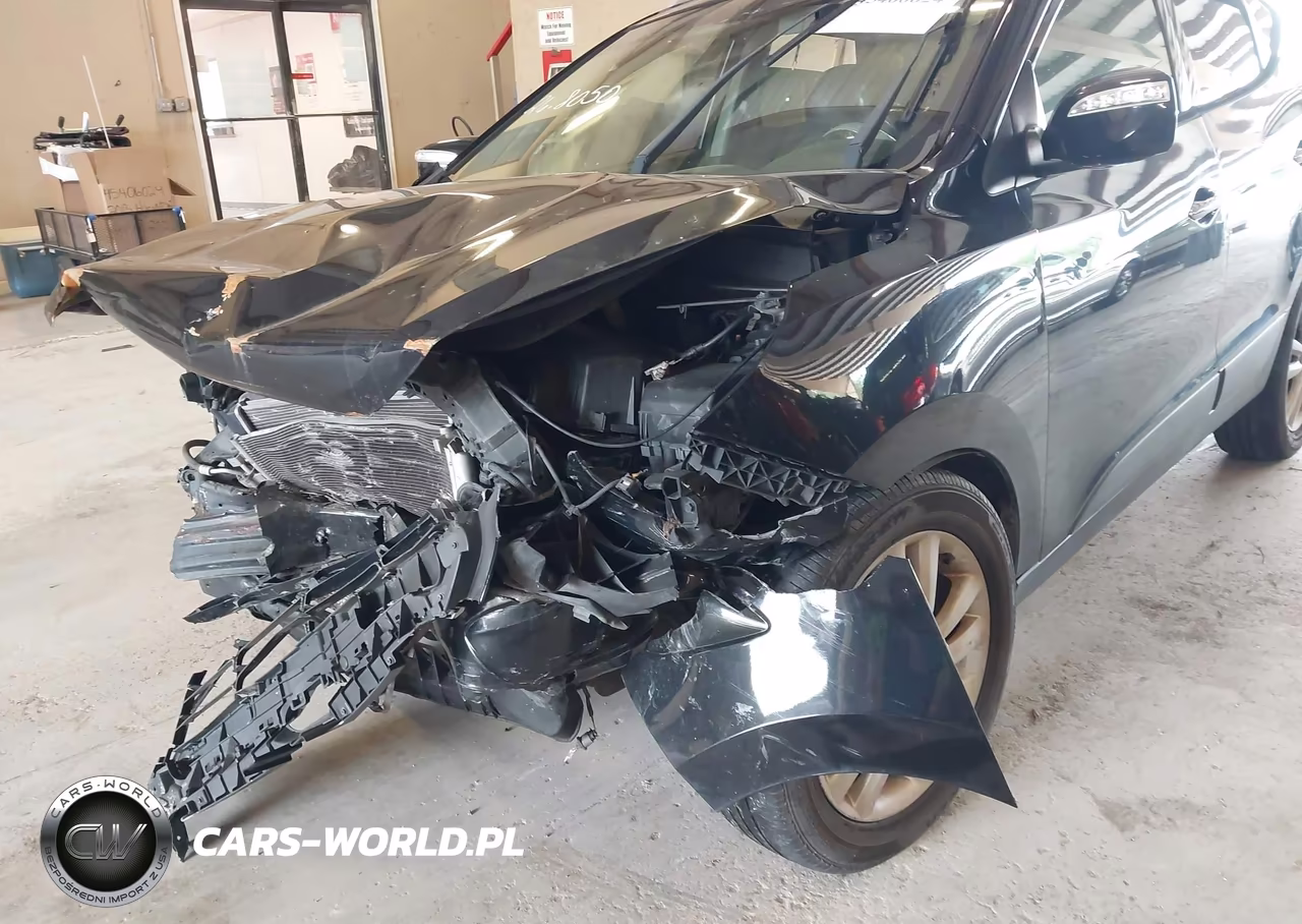 2011 Hyundai Tucson Limited VIN:KM8JU3AC8BU295004 - 15