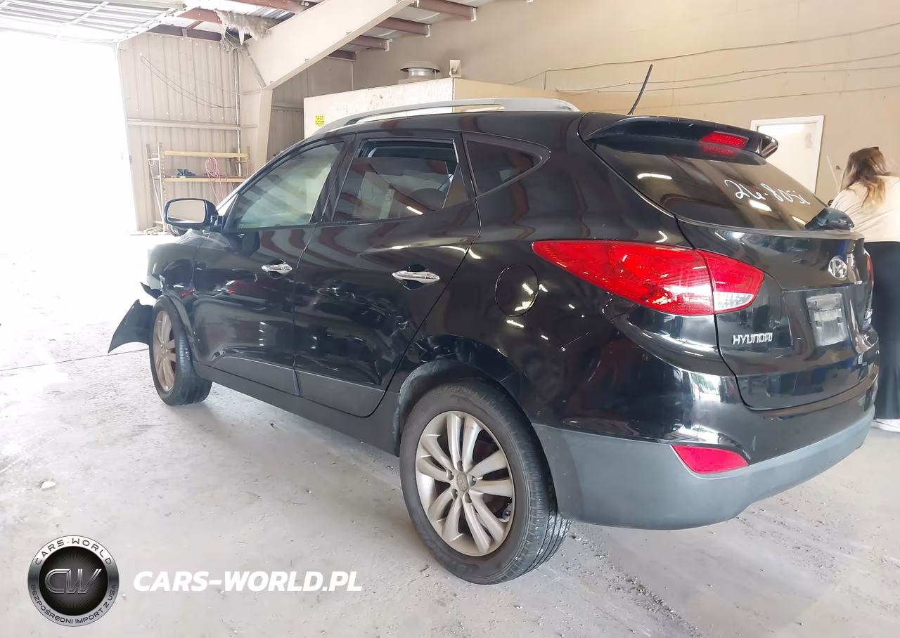 2011 Hyundai Tucson Limited VIN:KM8JU3AC8BU295004 - 3