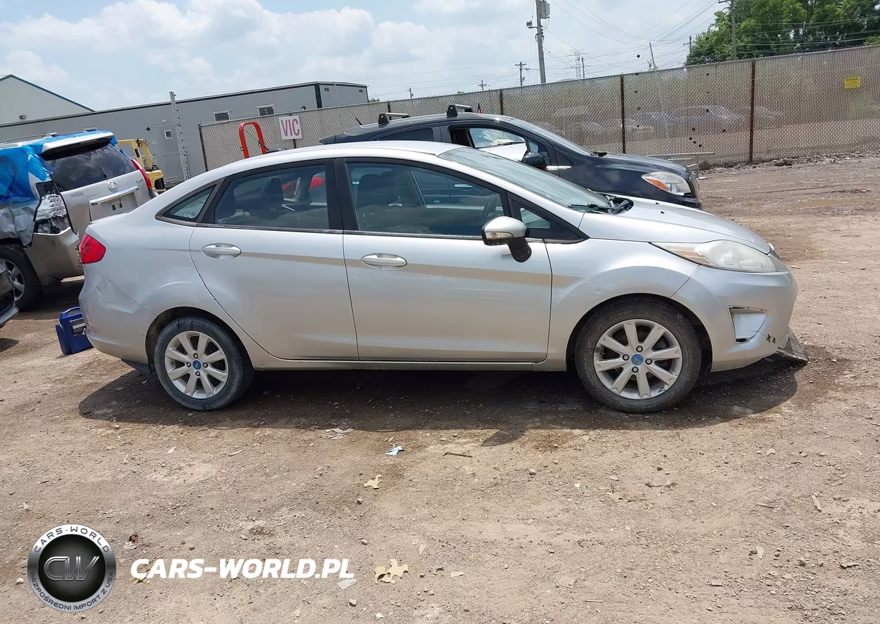 2013 Ford Fiesta Se VIN:3FADP4BJ8DM176149 - 14