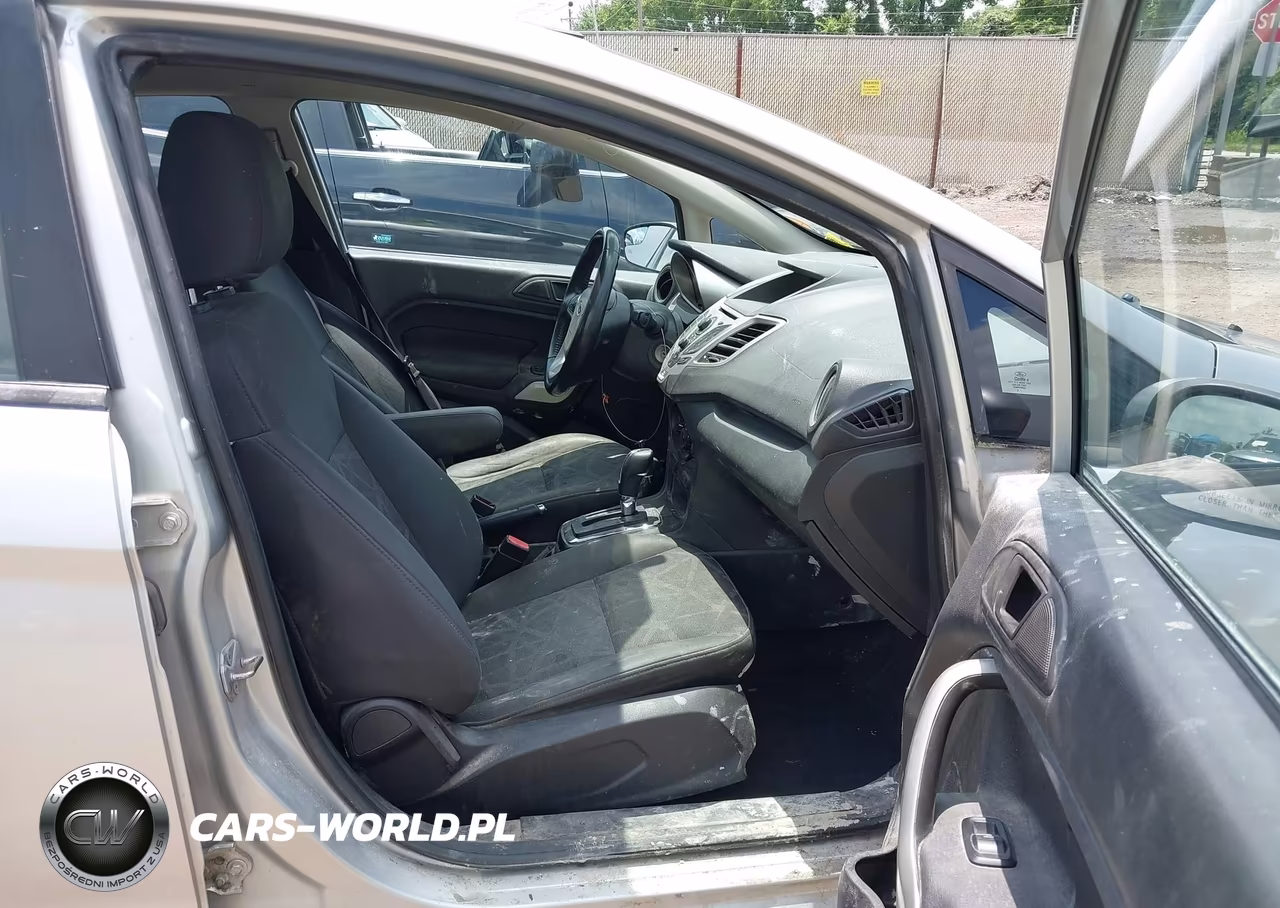 2013 Ford Fiesta Se VIN:3FADP4BJ8DM176149 - 5