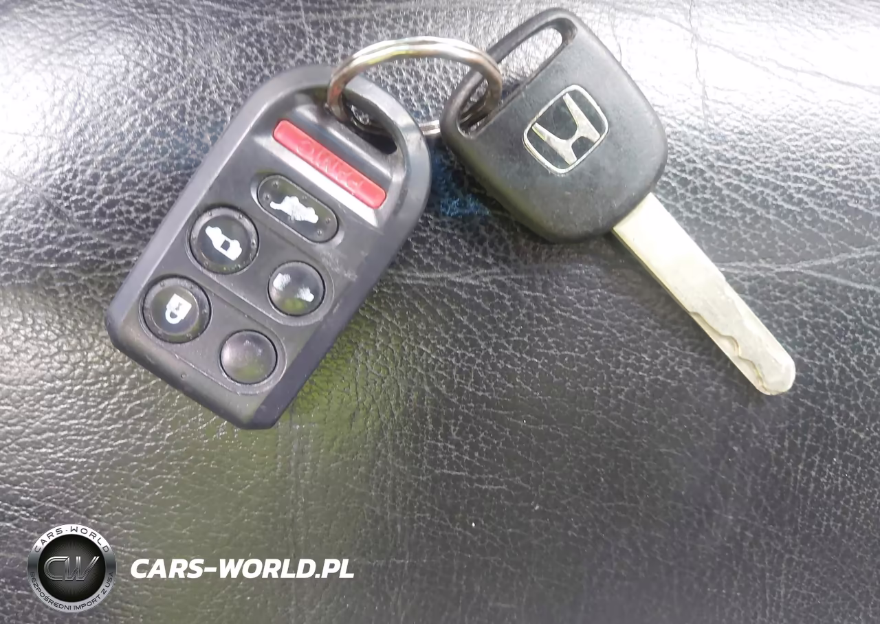 2008 Honda Odyssey Touring VIN:5FNRL38958B004772 - 11