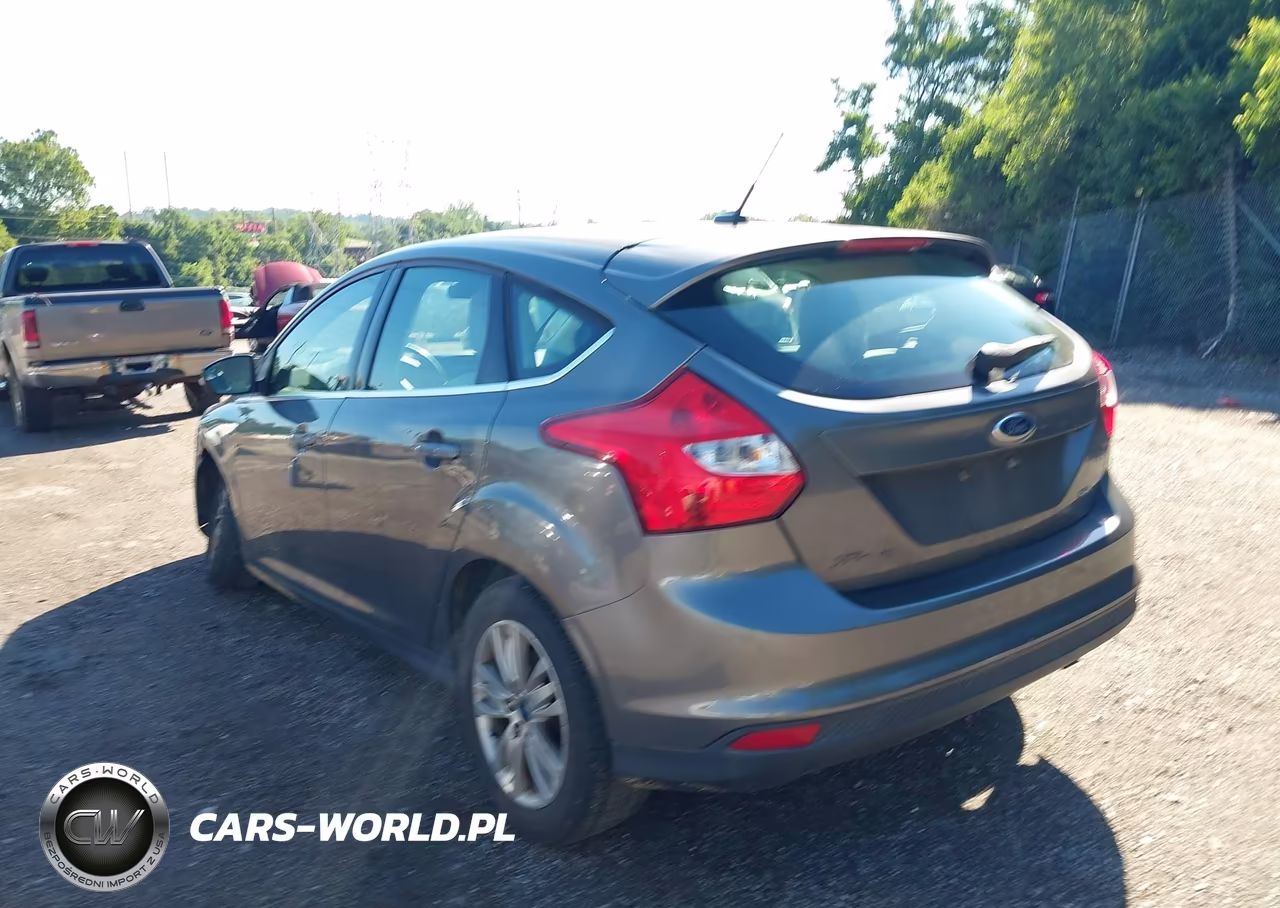 2012 Ford Focus Sel VIN:1FAHP3M21CL345932 - 3