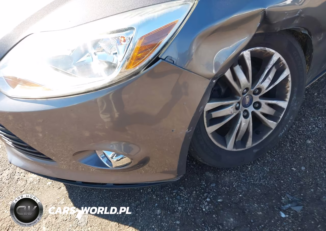 2012 Ford Focus Sel VIN:1FAHP3M21CL345932 - 6