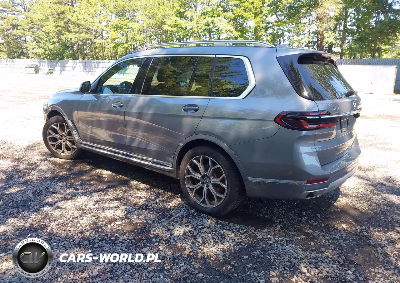 2026 BMW X7 xDrive40I VIN:5UX23EM06T9402465 - 3